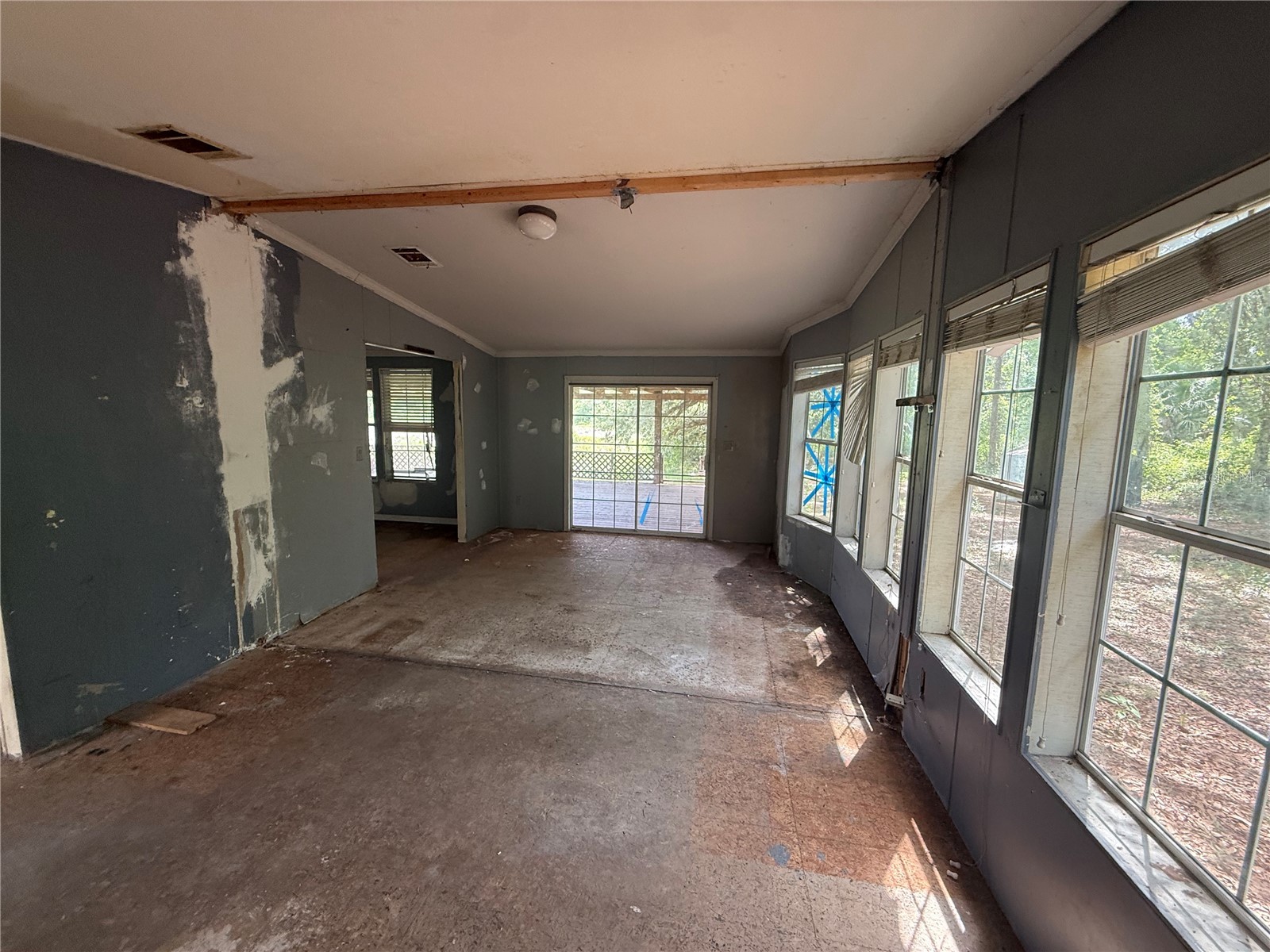 5756 NE 165th Terrace Road Silver Springs FL 34488 - LAKE SILVER SPRINGS OM721236 image14