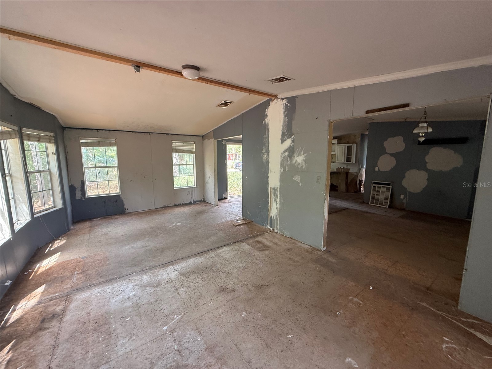 5756 NE 165th Terrace Road Silver Springs FL 34488 - LAKE SILVER SPRINGS OM721236 image15