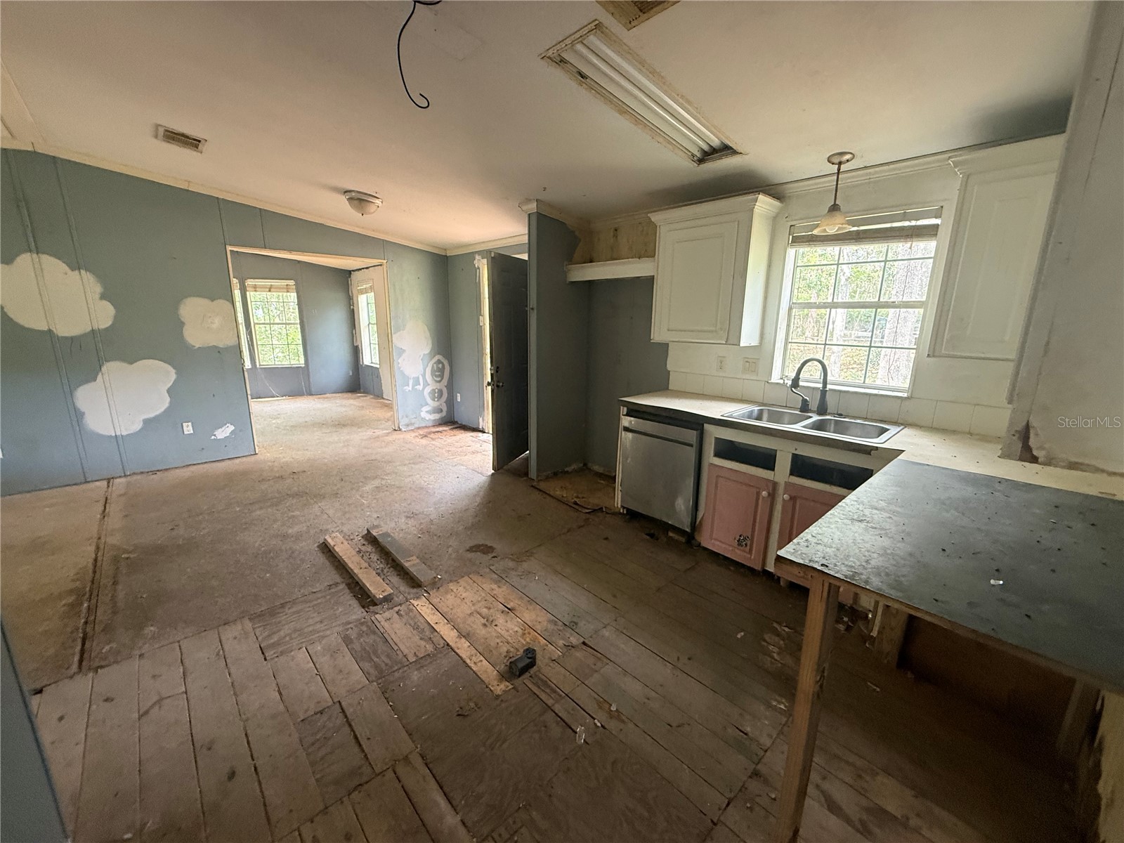 5756 NE 165th Terrace Road Silver Springs FL 34488 - LAKE SILVER SPRINGS OM721236 image9