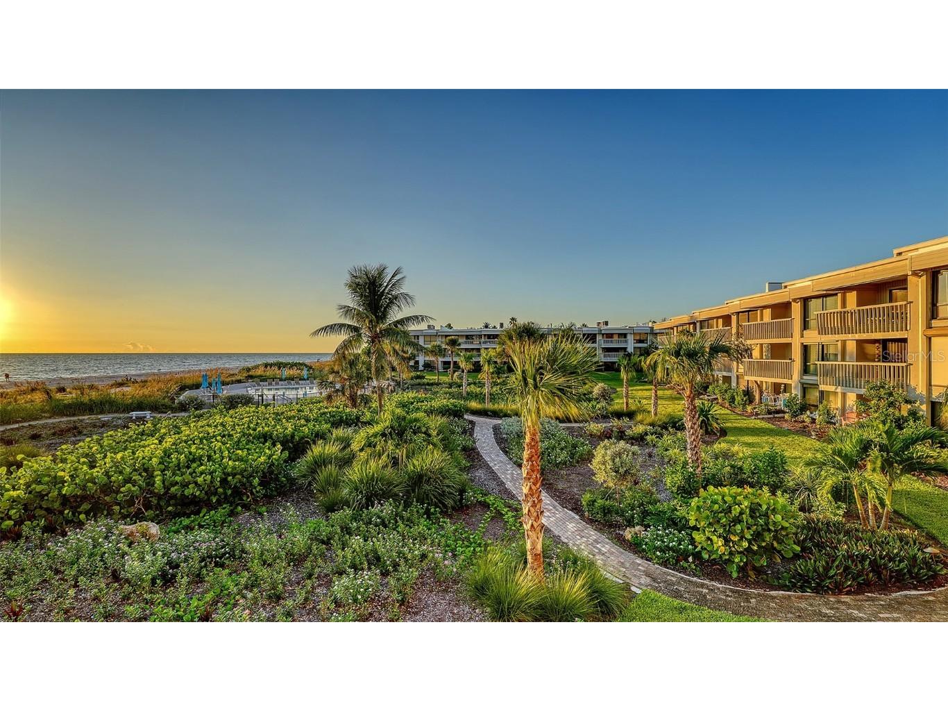 5757 Gulf Of Mexico Drive #204 Longboat Key FL 34228 A4666130 image1