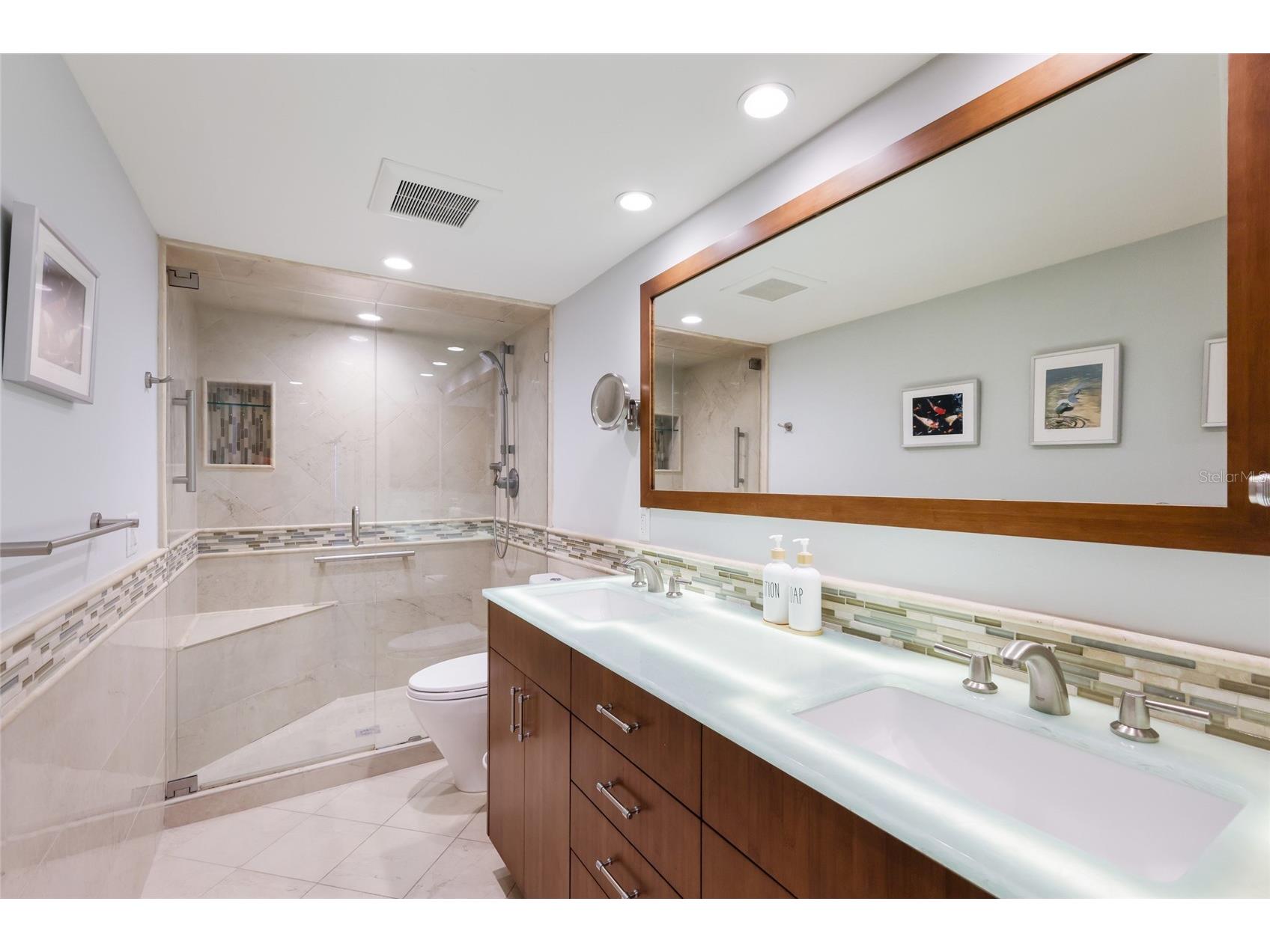 5757 Gulf Of Mexico Drive #205 Longboat Key FL 34228 - GULF A4699882 image22
