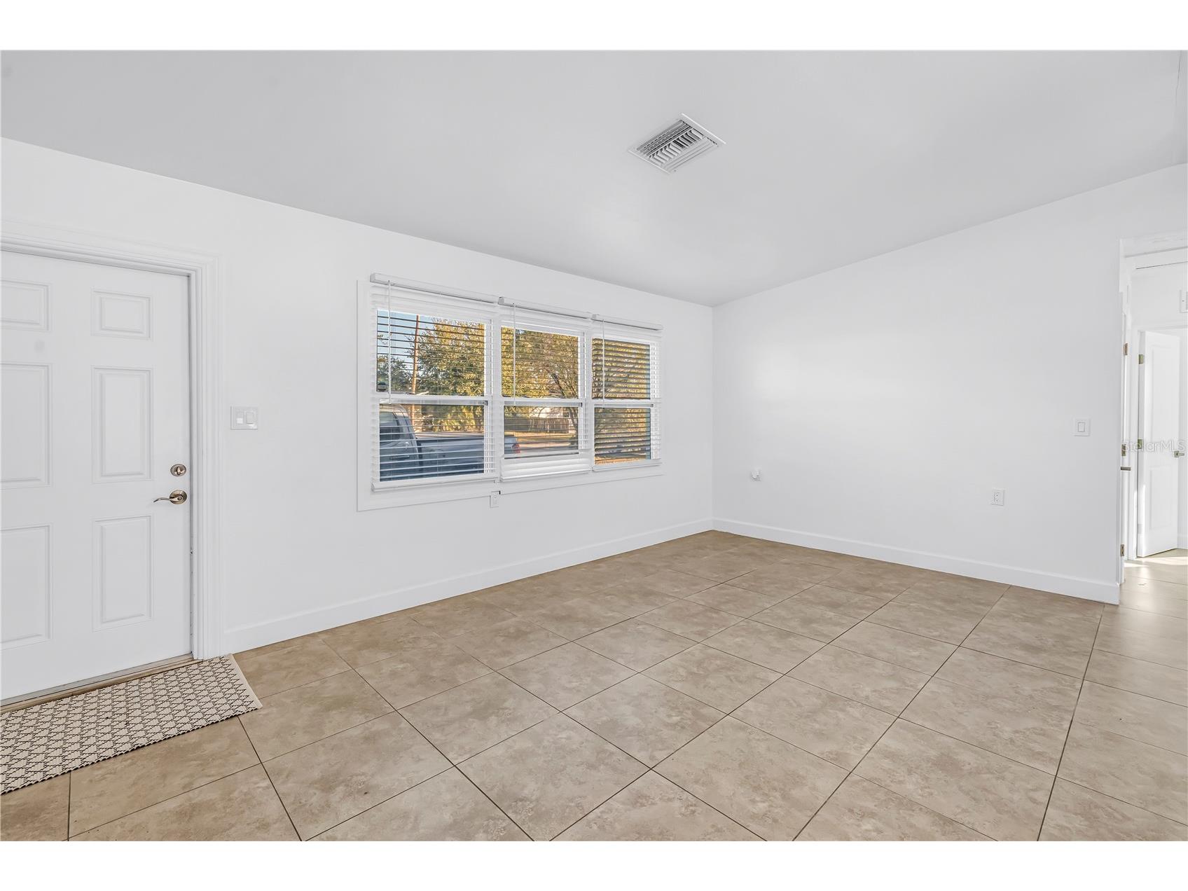 5758 Dartmouth Avenue N Saint Petersburg FL 33710 TB8461969 image11