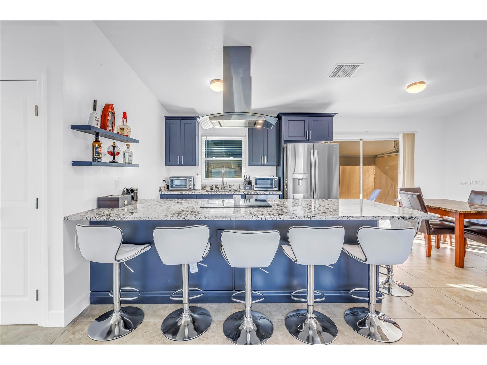 5758 Dartmouth Avenue N Saint Petersburg FL 33710 TB8461969 image4