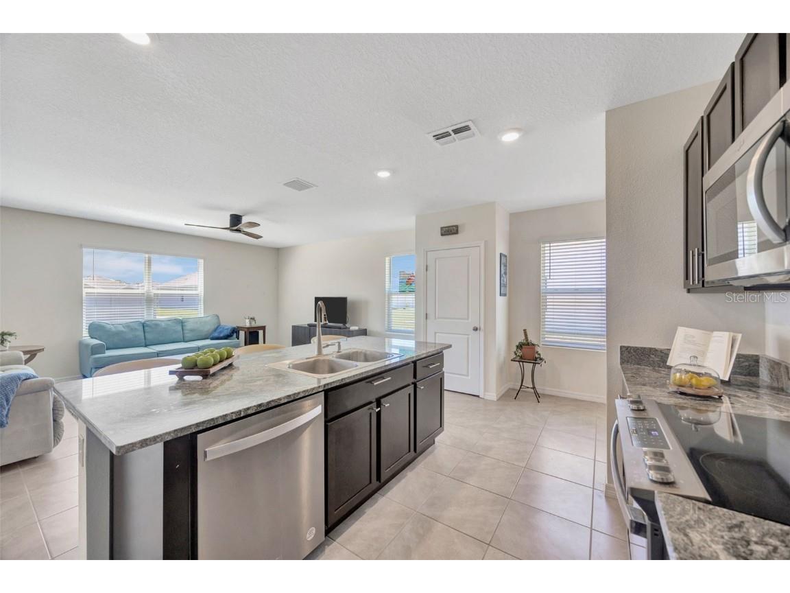 5758 Hollingworth Trail Wesley Chapel FL 33545 TB8365066 image6