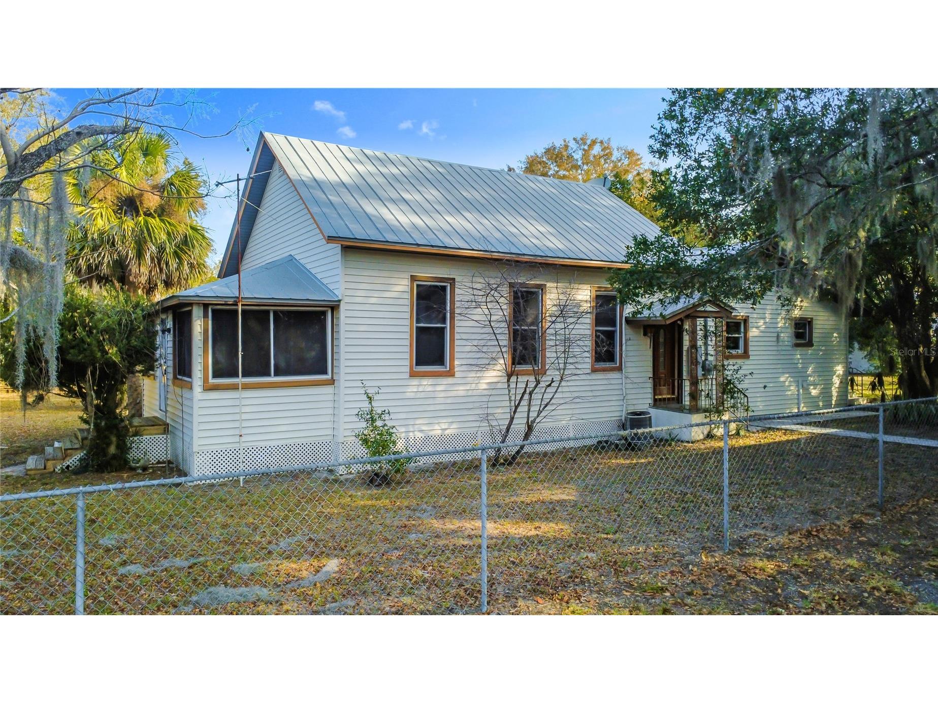 5759 Lake Street Mount Dora FL 32757 V4947391 image2
