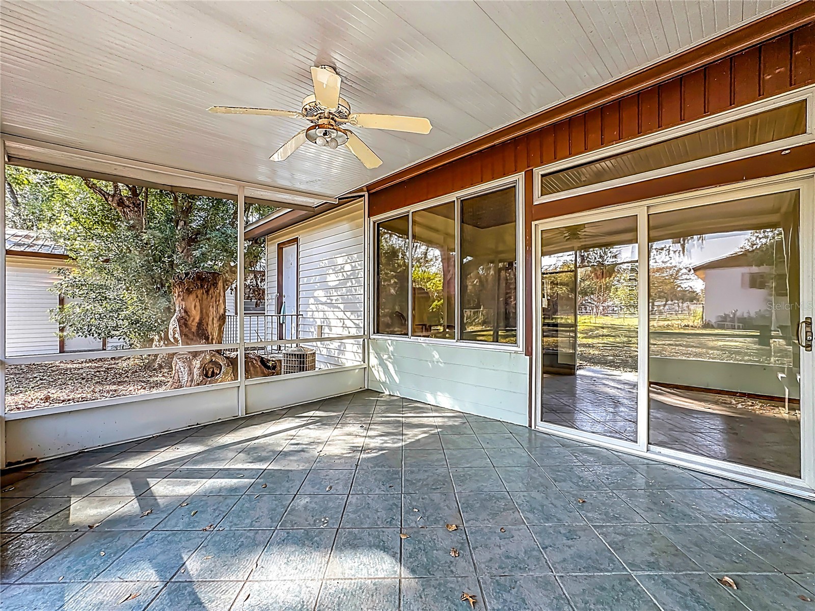 5759 Lake Street Mount Dora FL 32757 V4947391 image48