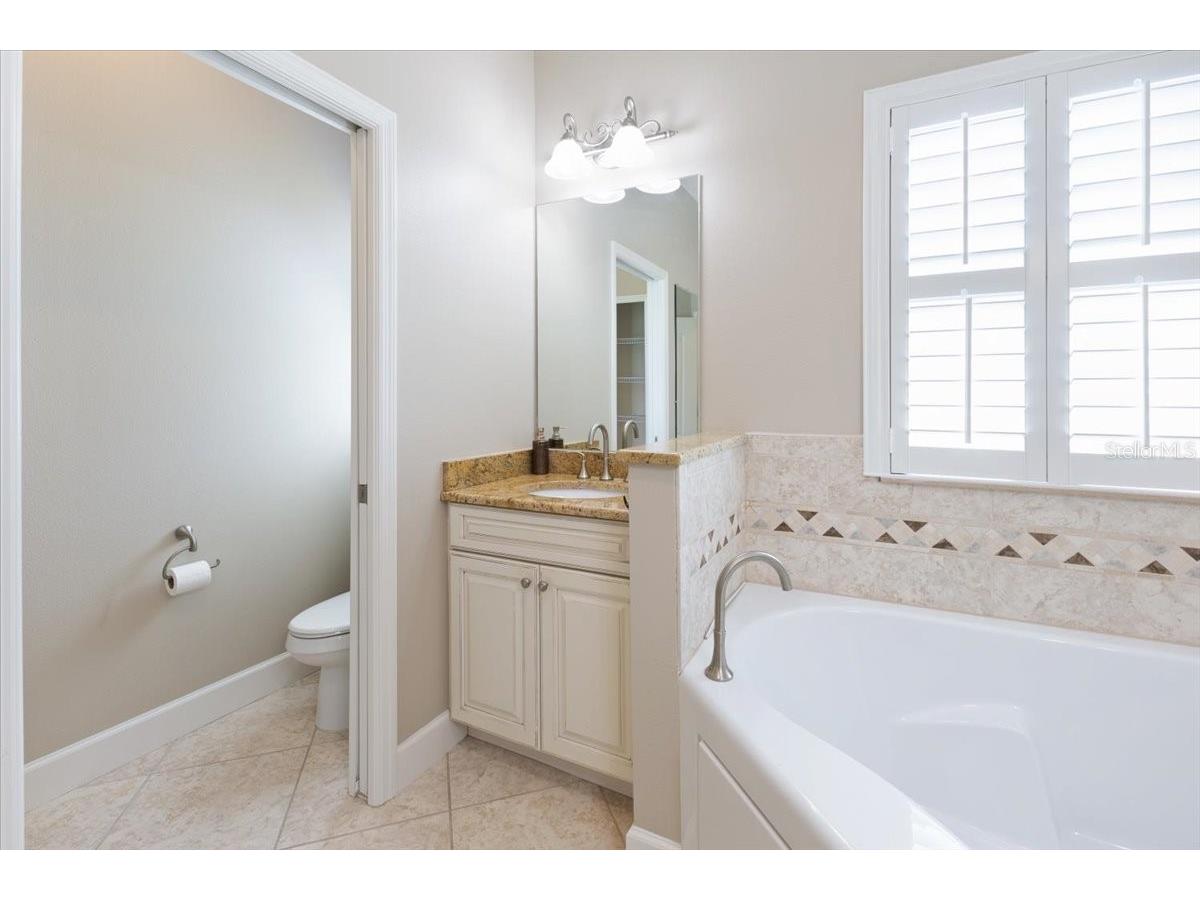 576 Gadsen Street Englewood FL 34223 D6143006 image36