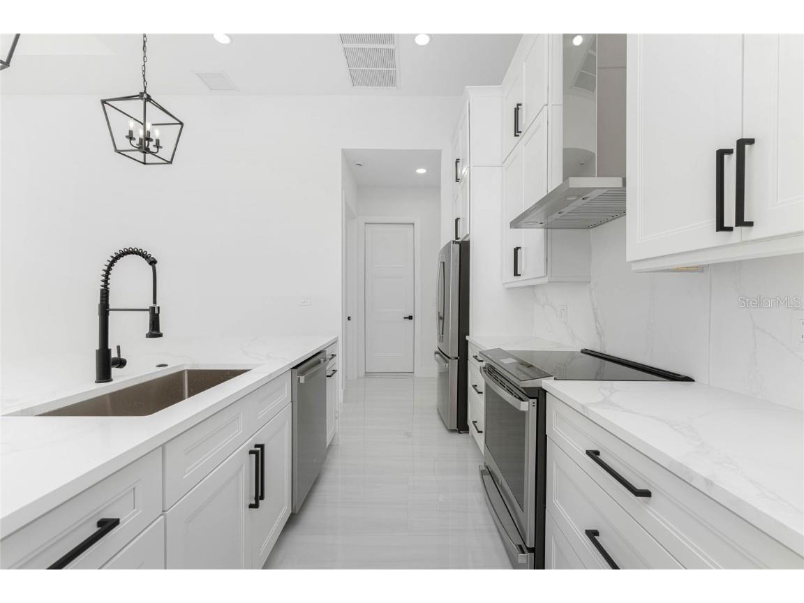 576 Mcdill Drive Port Charlotte FL 33953 - CHESHIRE WATERWAY C7517494 image14