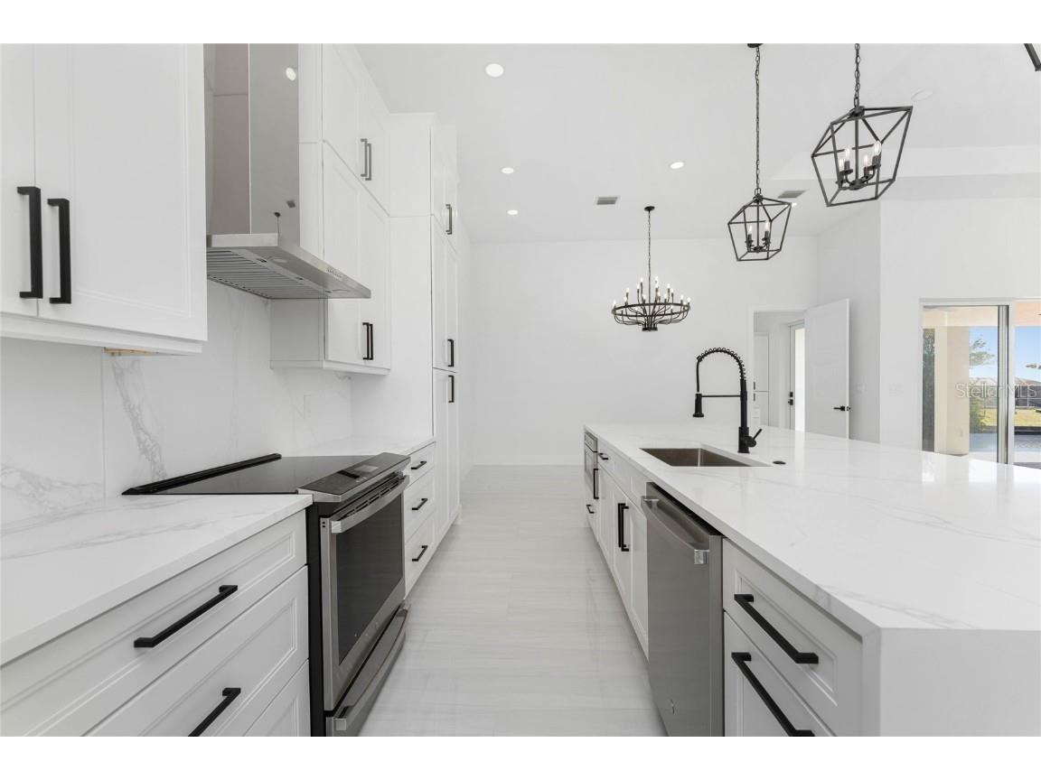 576 Mcdill Drive Port Charlotte FL 33953 - CHESHIRE WATERWAY C7517494 image15