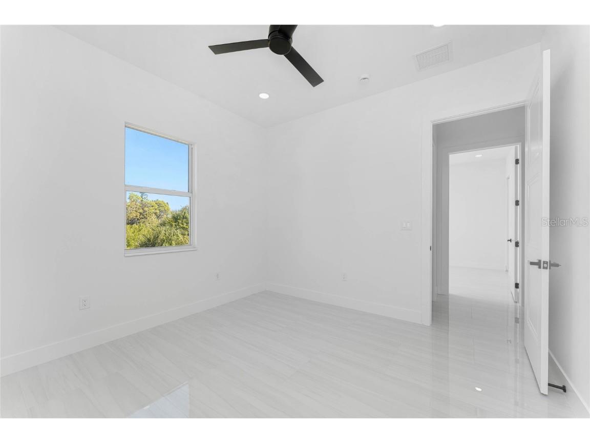 576 Mcdill Drive Port Charlotte FL 33953 - CHESHIRE WATERWAY C7517494 image32