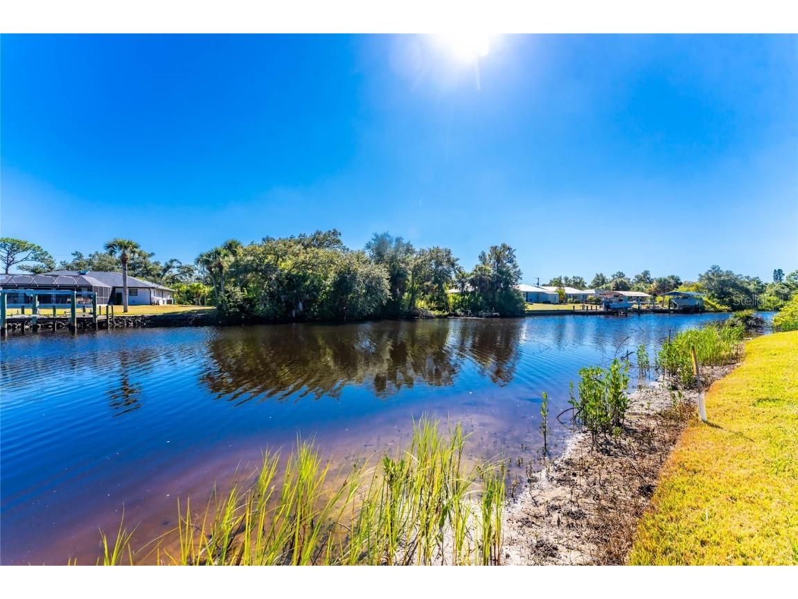 576 Mcdill Drive Port Charlotte FL 33953 - CHESHIRE WATERWAY C7517494 image48