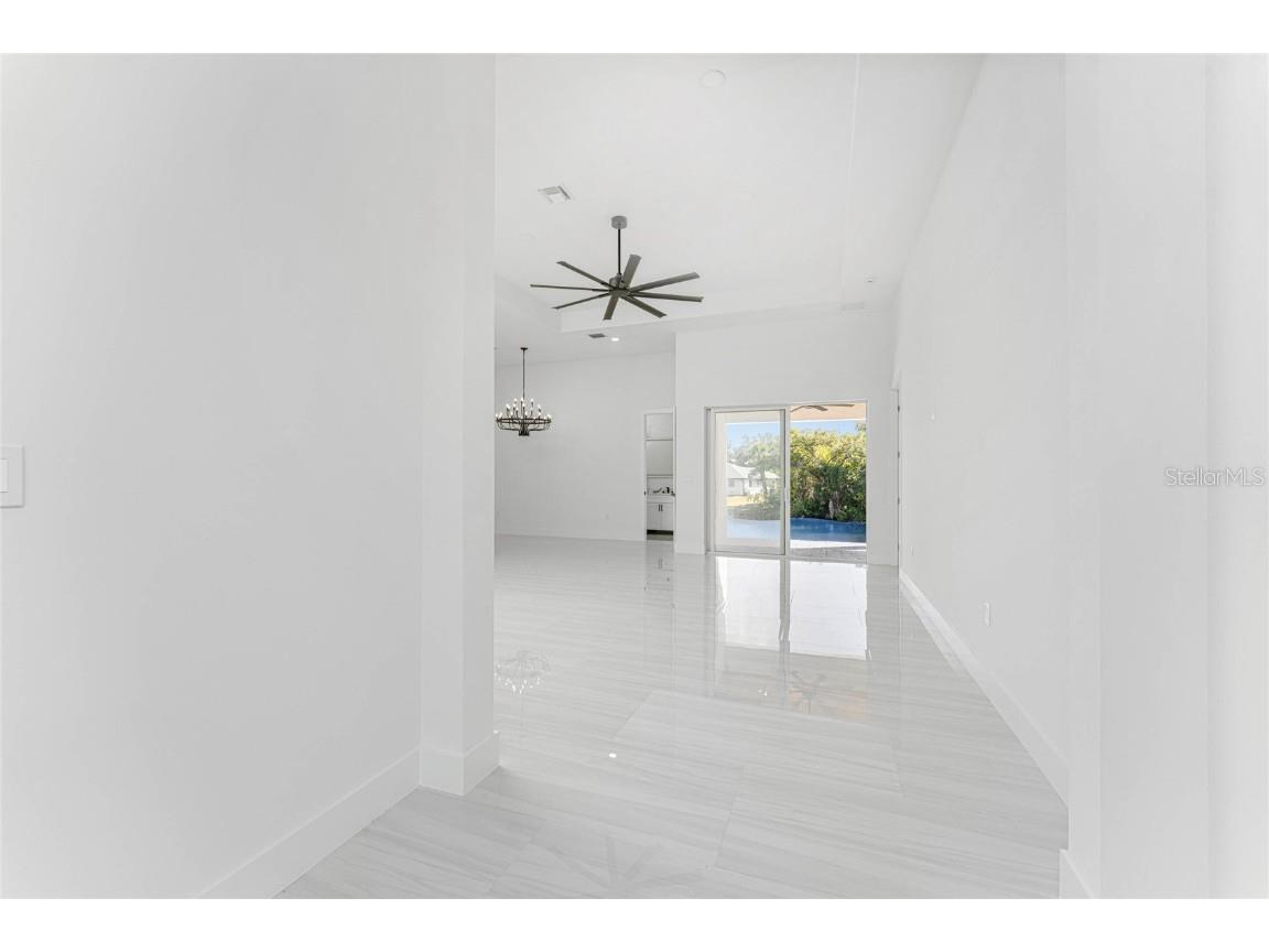 576 Mcdill Drive Port Charlotte FL 33953 - CHESHIRE WATERWAY C7517494 image9