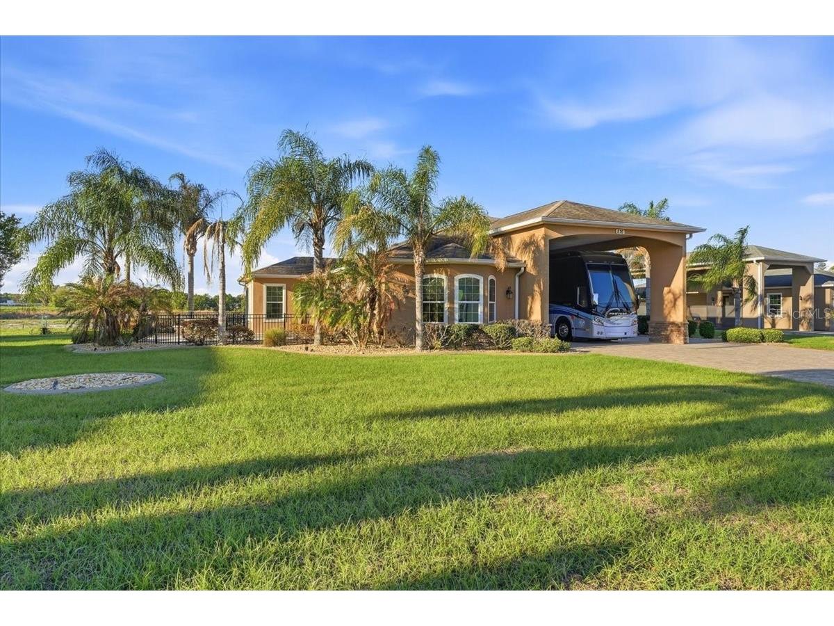 576 Meandering Way Polk City FL 33868 L4960258 image1