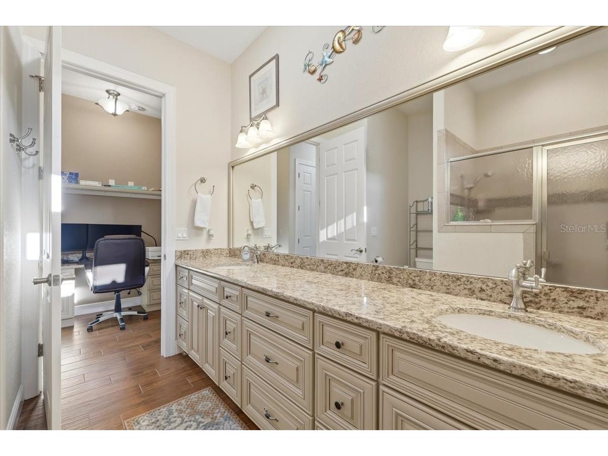 576 Meandering Way Polk City FL 33868 L4960258 image28