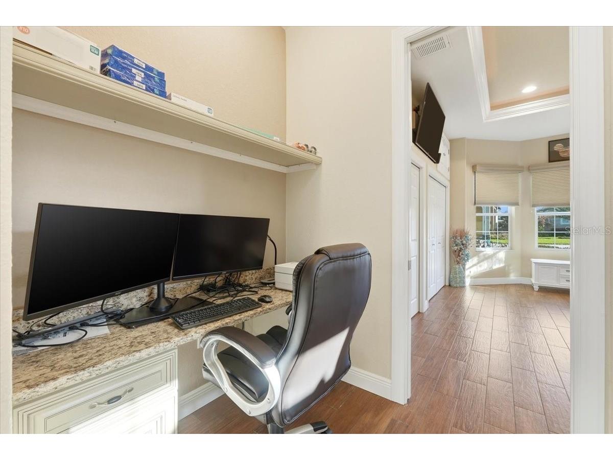 576 Meandering Way Polk City FL 33868 L4960258 image29