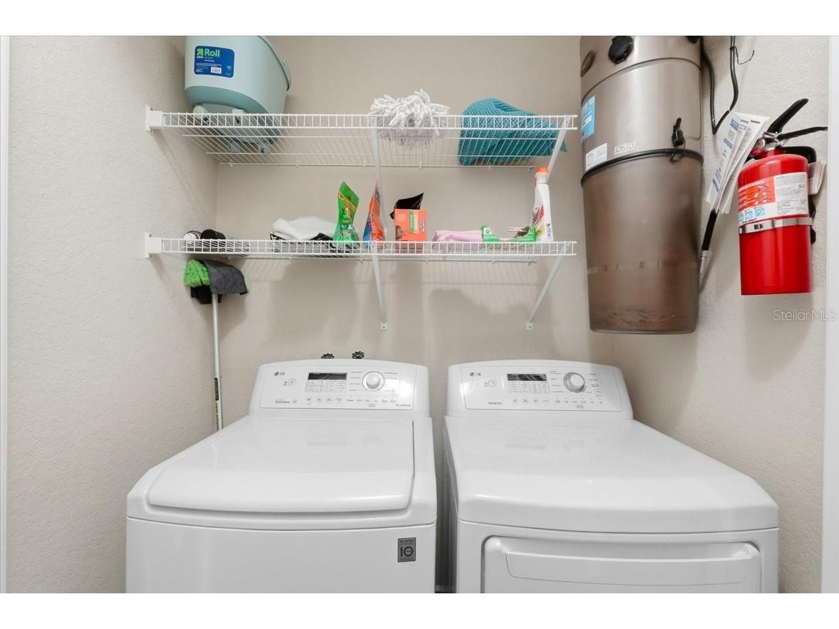 576 Meandering Way Polk City FL 33868 L4960258 image31