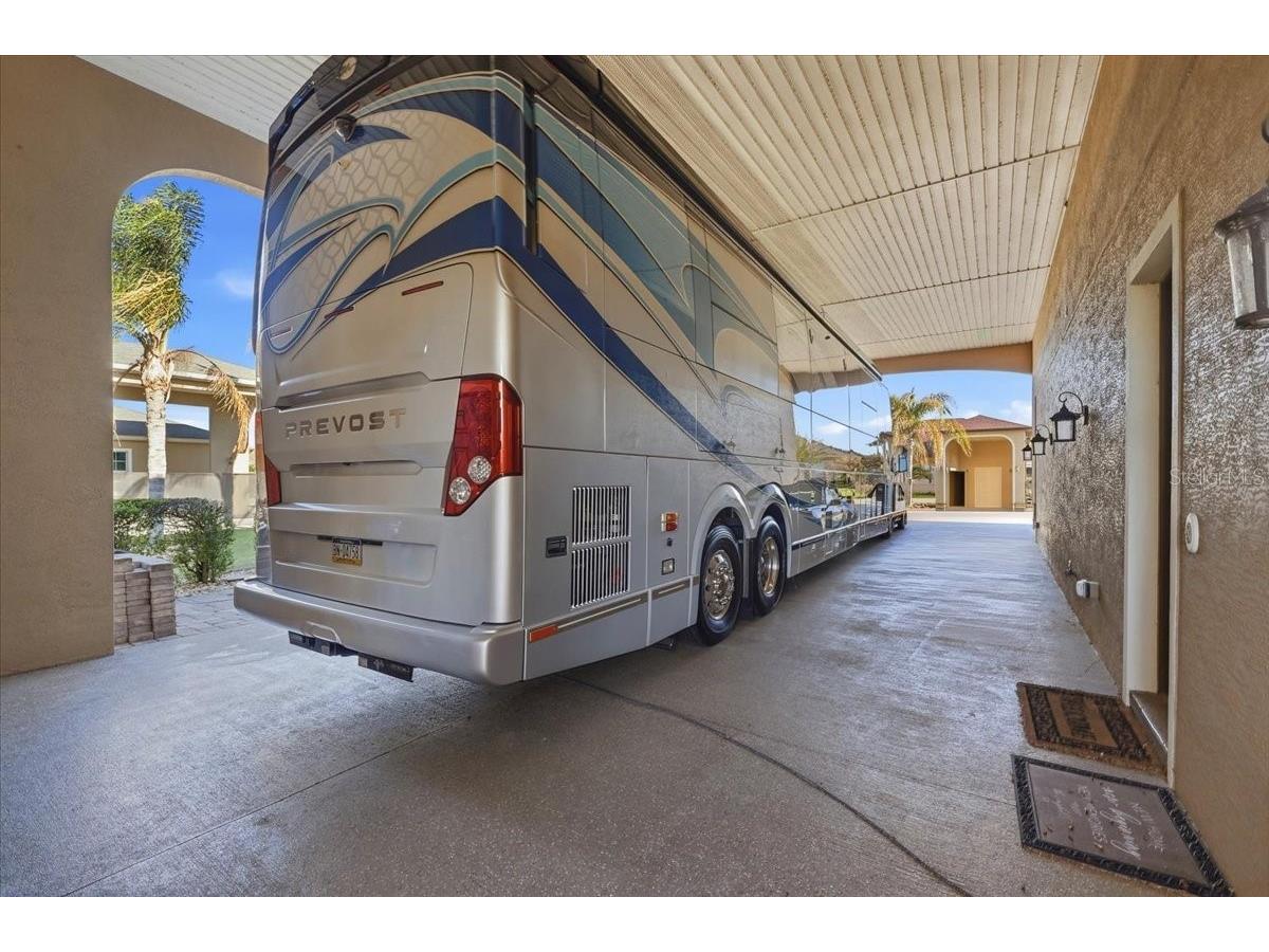 576 Meandering Way Polk City FL 33868 L4960258 image33