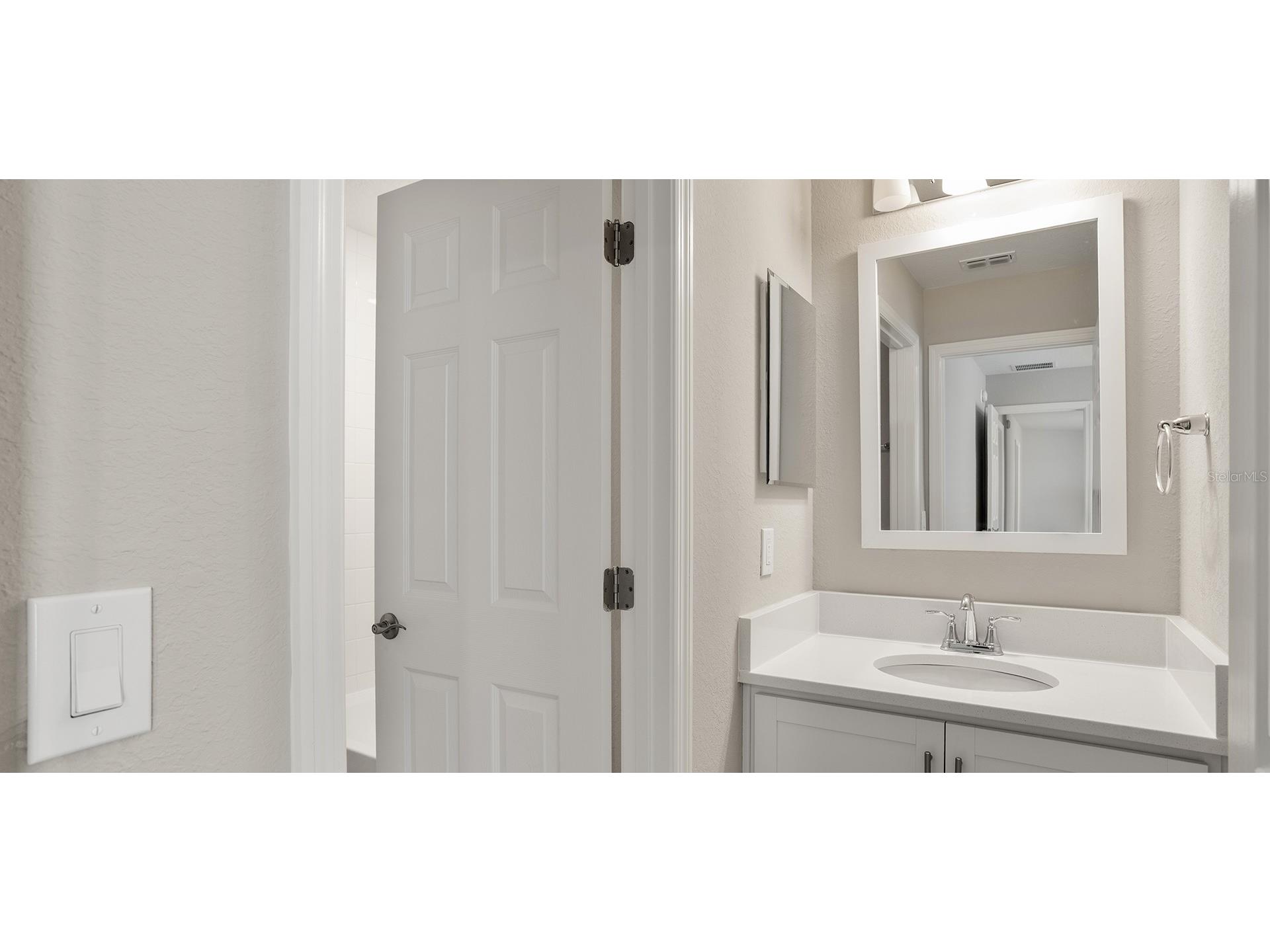 576 Mossy Wood Lane Saint Cloud FL 34771 L4959697 image11