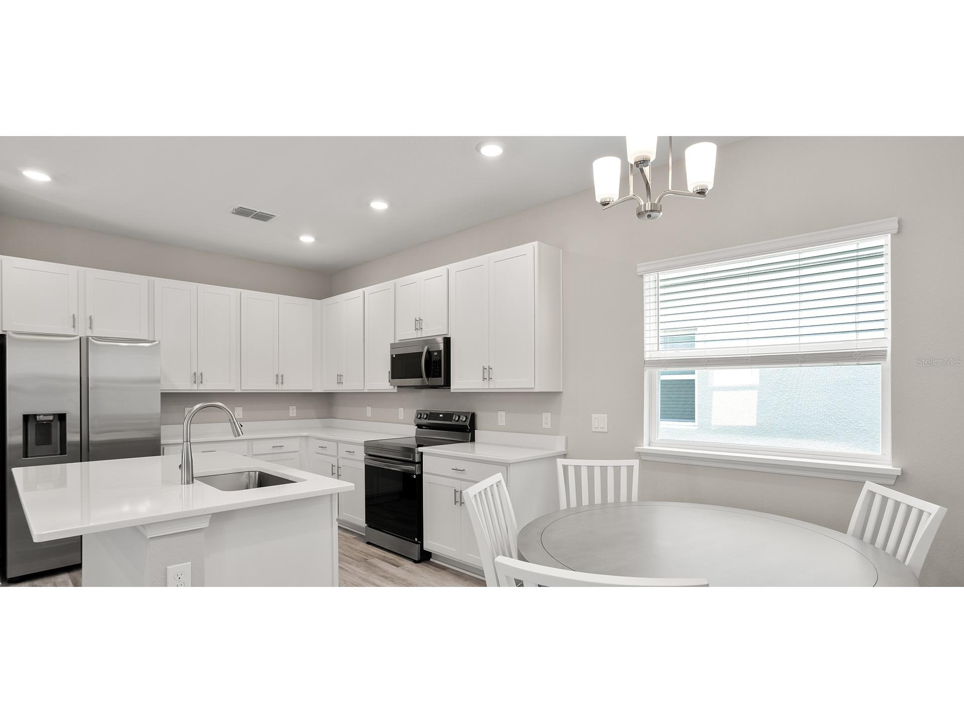 576 Mossy Wood Lane Saint Cloud FL 34771 L4959697 image7