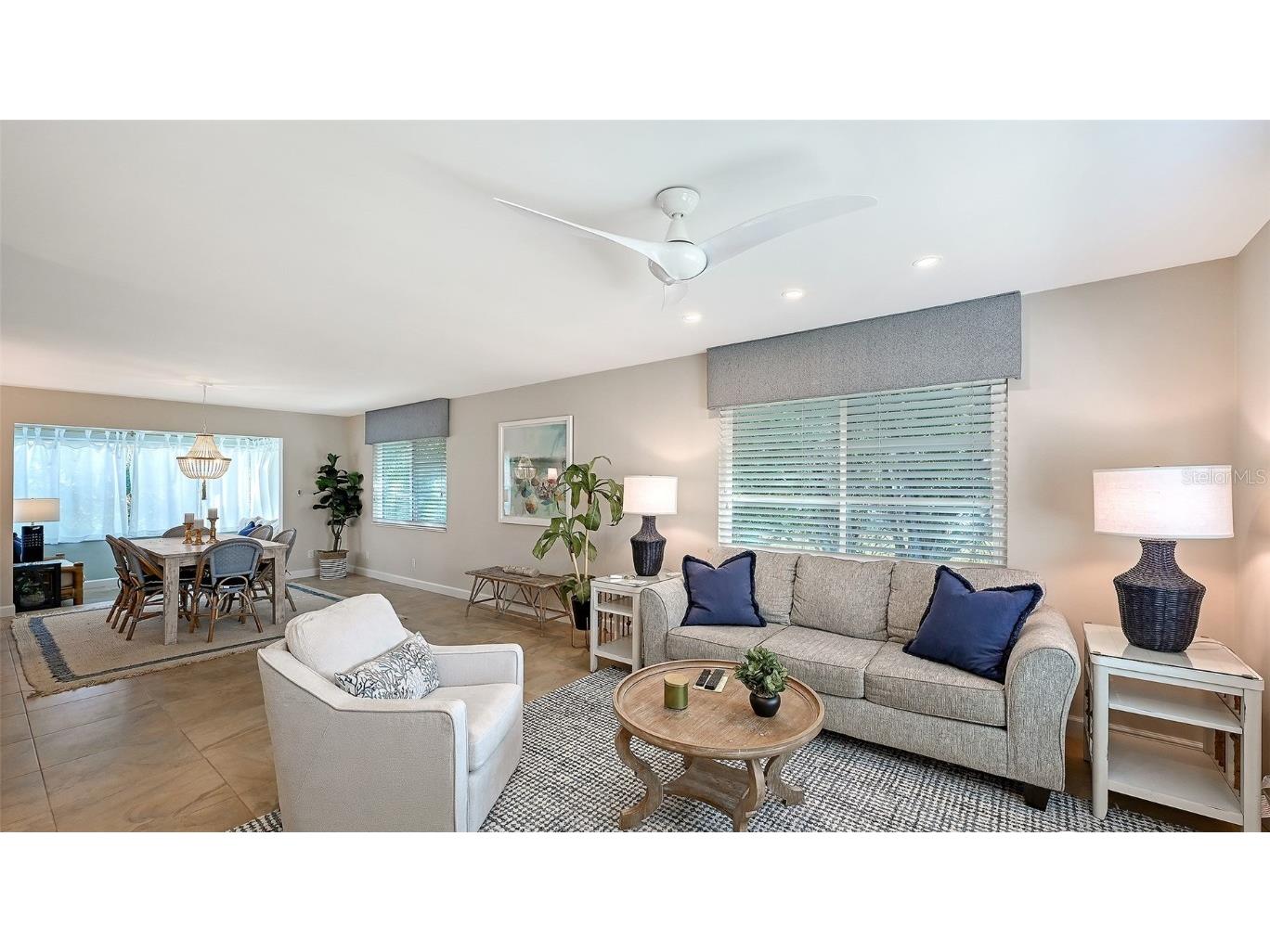 576 Sutton Place Longboat Key FL 34228 - INTER COASTAL WATERWAY A4675729 image11