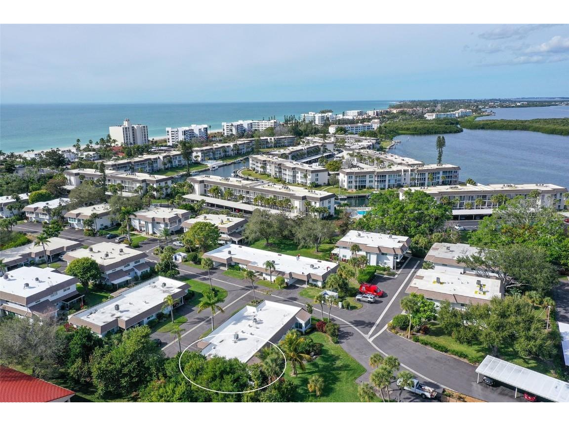 576 Sutton Place Longboat Key FL 34228 - INTER COASTAL WATERWAY A4675729 image28