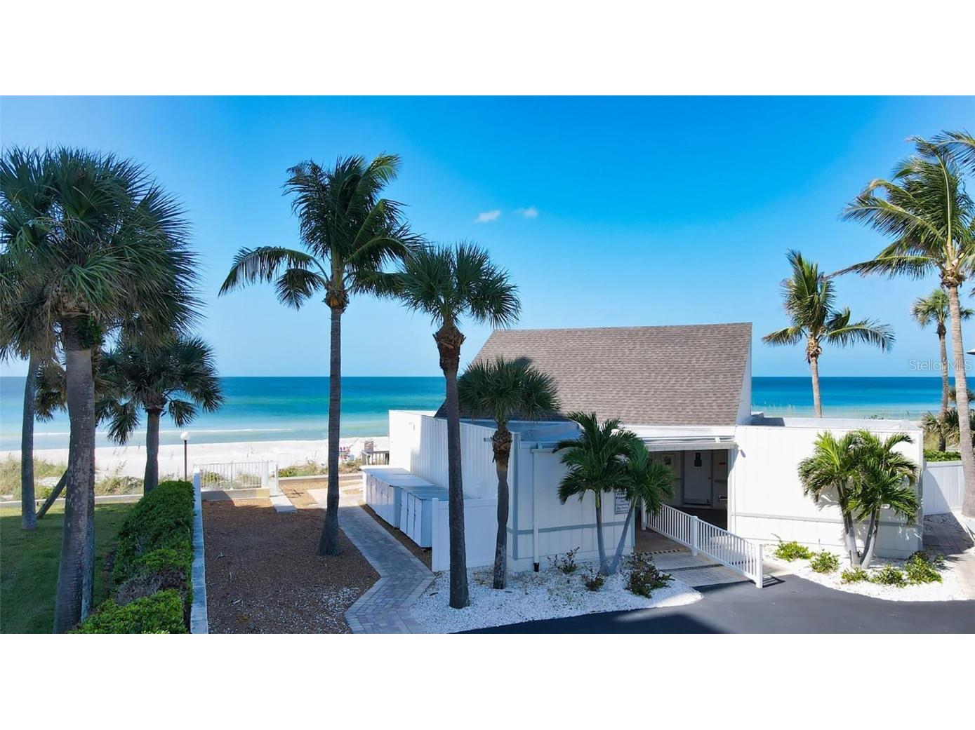 576 Sutton Place Longboat Key FL 34228 - INTER COASTAL WATERWAY A4675729 image56