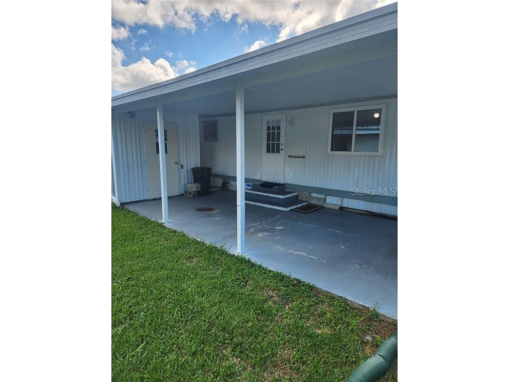 576 Tammi Drive Leesburg FL 34788 G5084013 image1