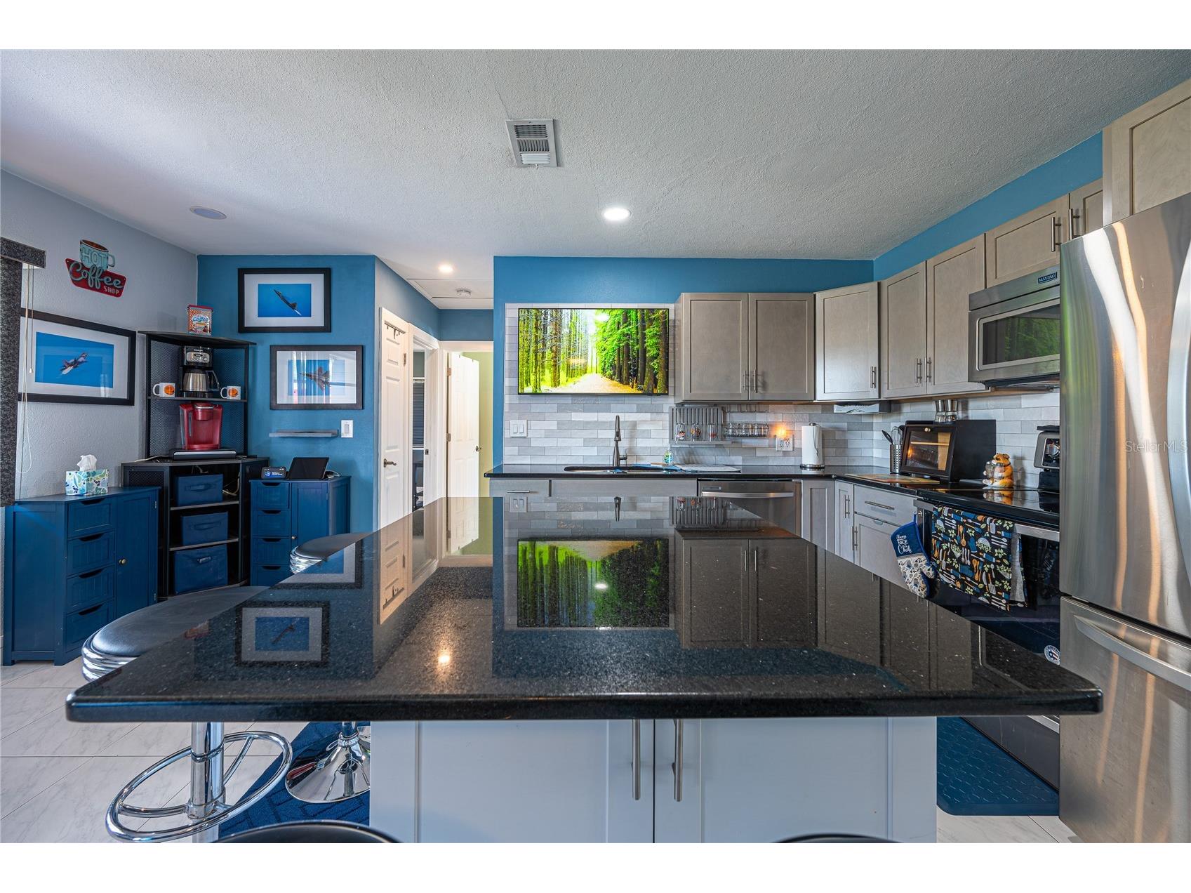 5760 3rd Avenue N Saint Petersburg FL 33710 TB8518966 image14