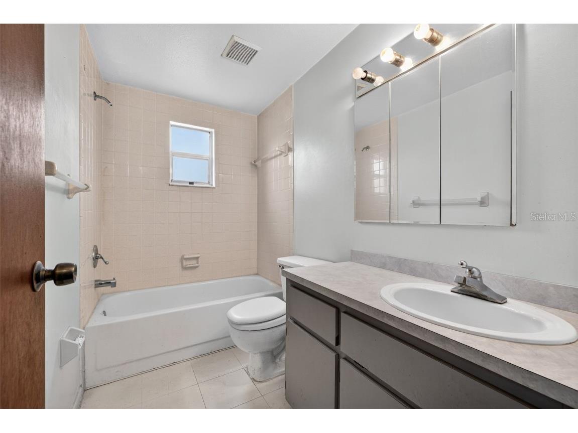 5760 Hobson Street NE Saint Petersburg FL 33703 TB8421284 image8