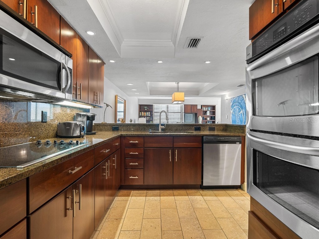 5760 Midnight Pass Road #208D Sarasota FL 34242 - GULF OF MEXICO A4550517 image8