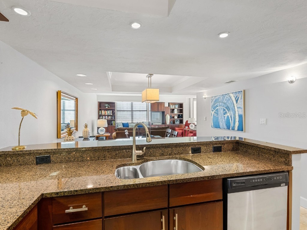 5760 Midnight Pass Road #208D Sarasota FL 34242 - GULF OF MEXICO A4550517 image9