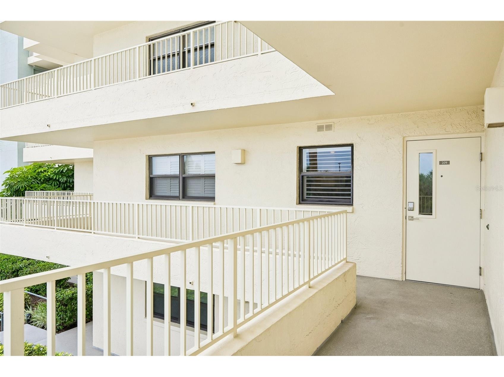 5760 Midnight Pass Road #209D Sarasota FL 34242 - GULF OF AMERICA A4693020 image2