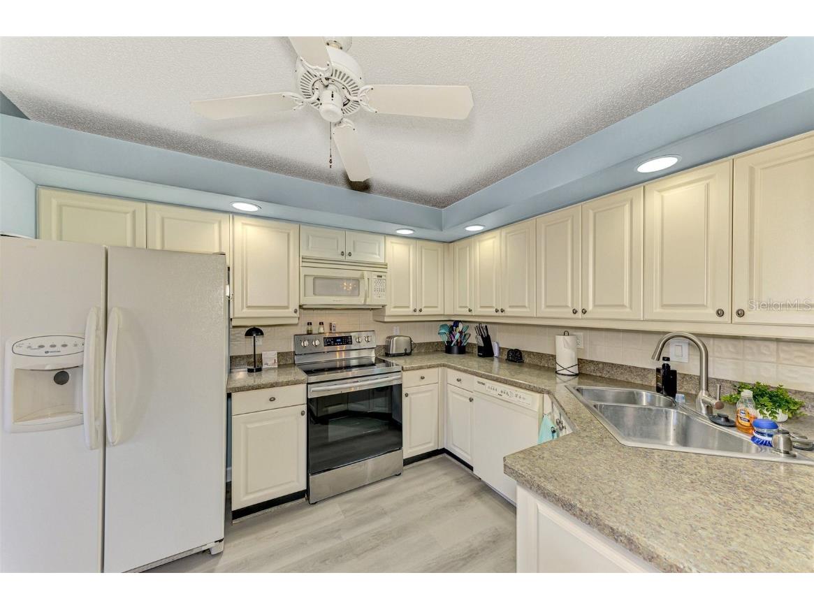 5761 Avista Drive #5761 Sarasota FL 34243 A4631074 image24