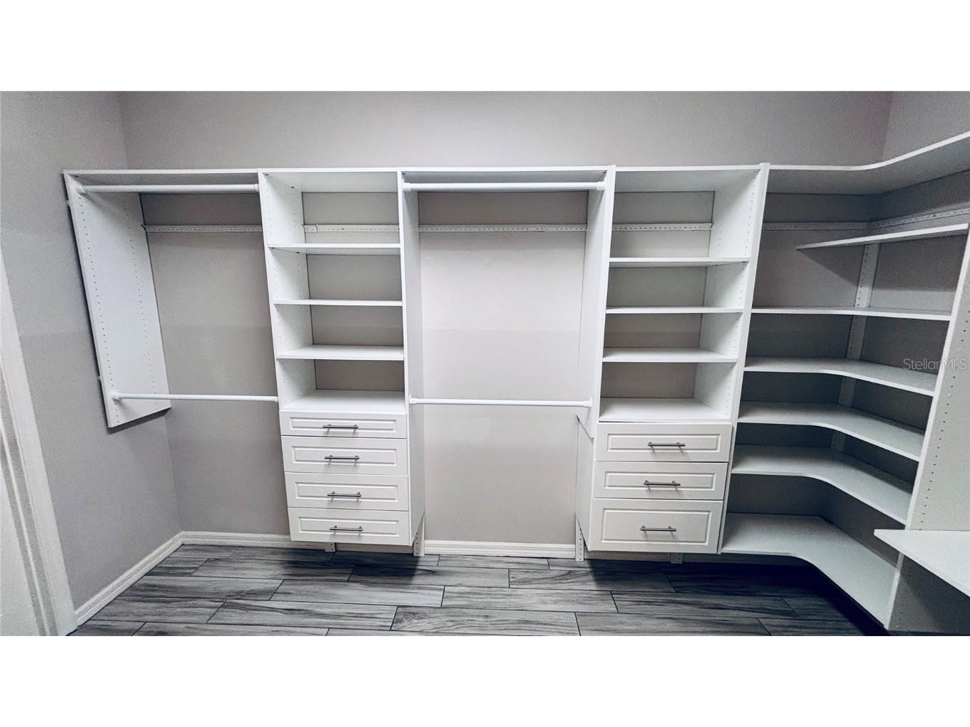 5761 Groundsel Circle Sarasota FL 34238 A4661565 image15