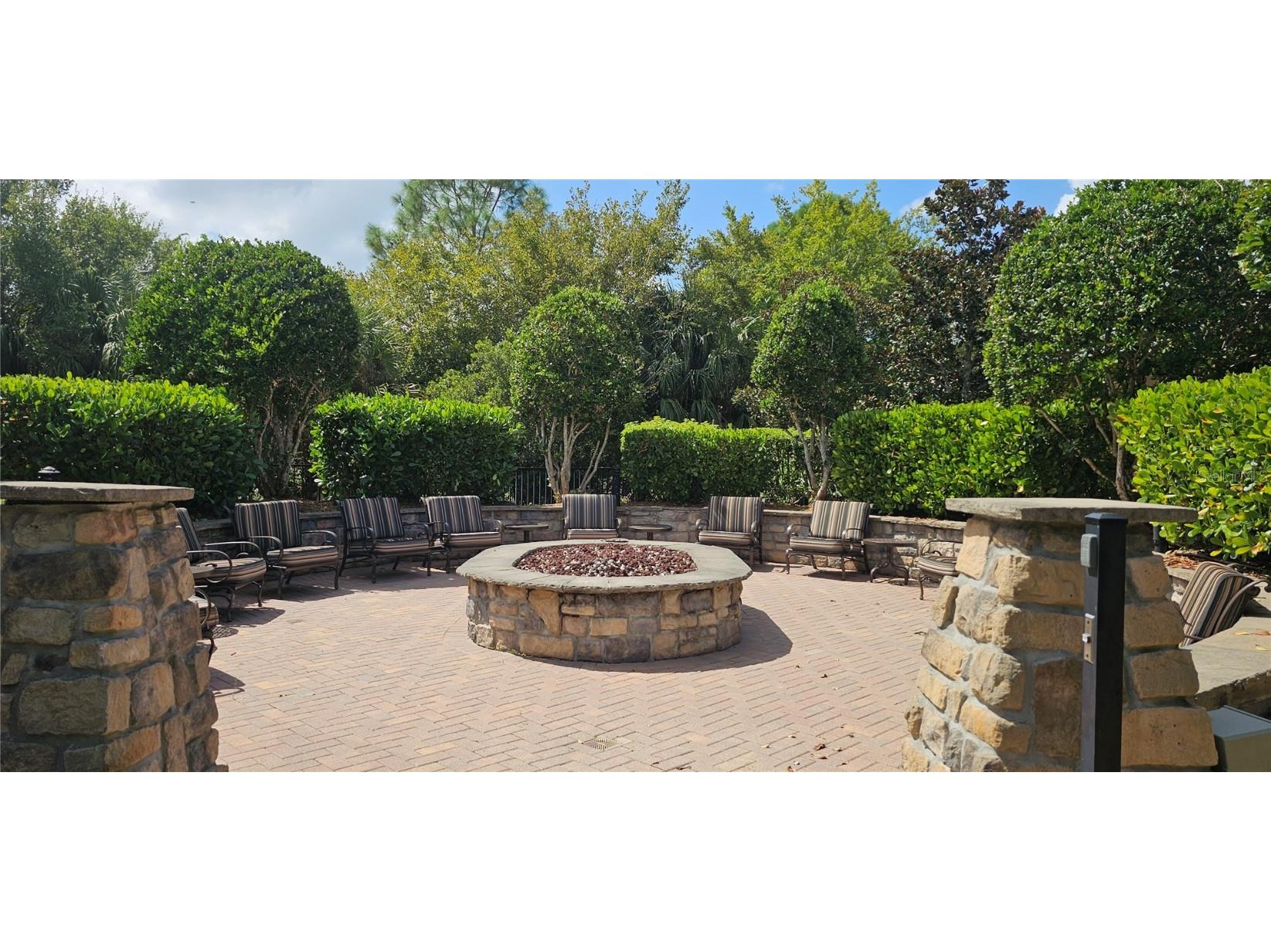 5761 Groundsel Circle Sarasota FL 34238 A4661565 image36