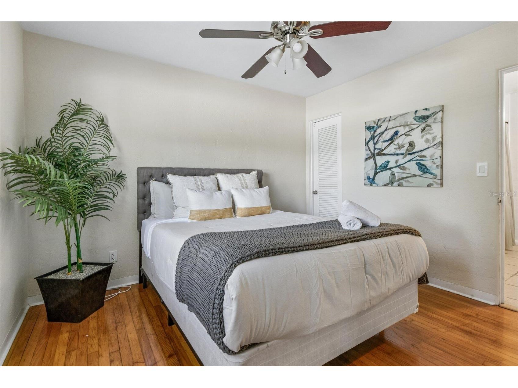 5762 2nd Avenue N Saint Petersburg FL 33710 O6427710 image20