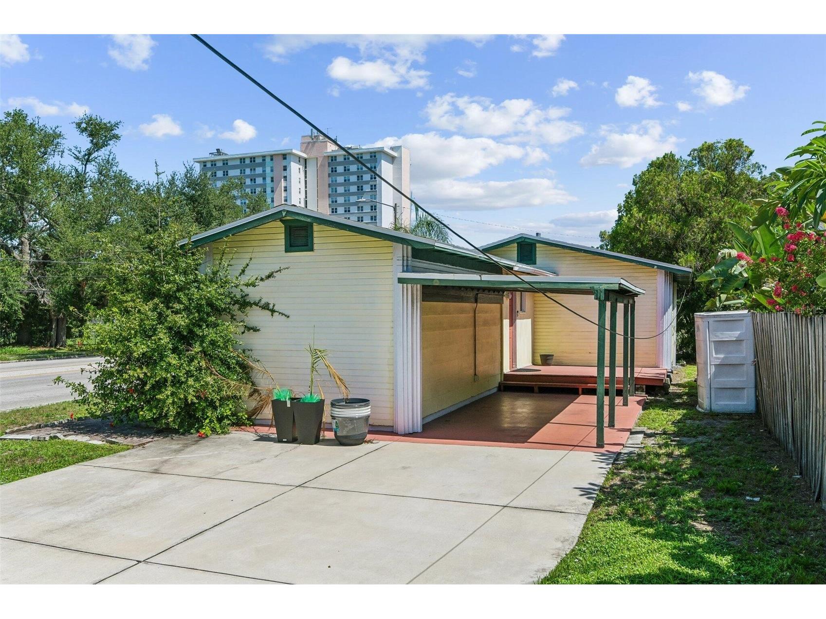 5762 2nd Avenue N Saint Petersburg FL 33710 O6427710 image24