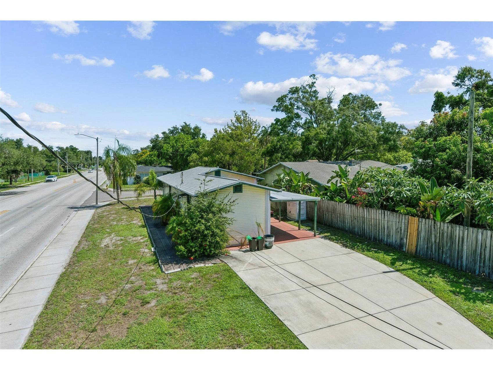 5762 2nd Avenue N Saint Petersburg FL 33710 O6427710 image25
