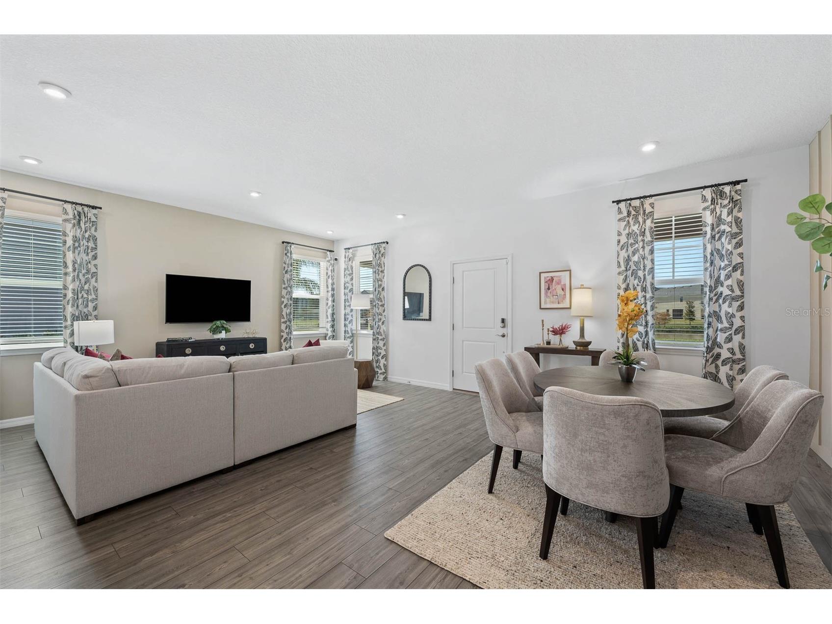 5762 Stockade Boulevard Saint Cloud FL 34771 O6373473 image2