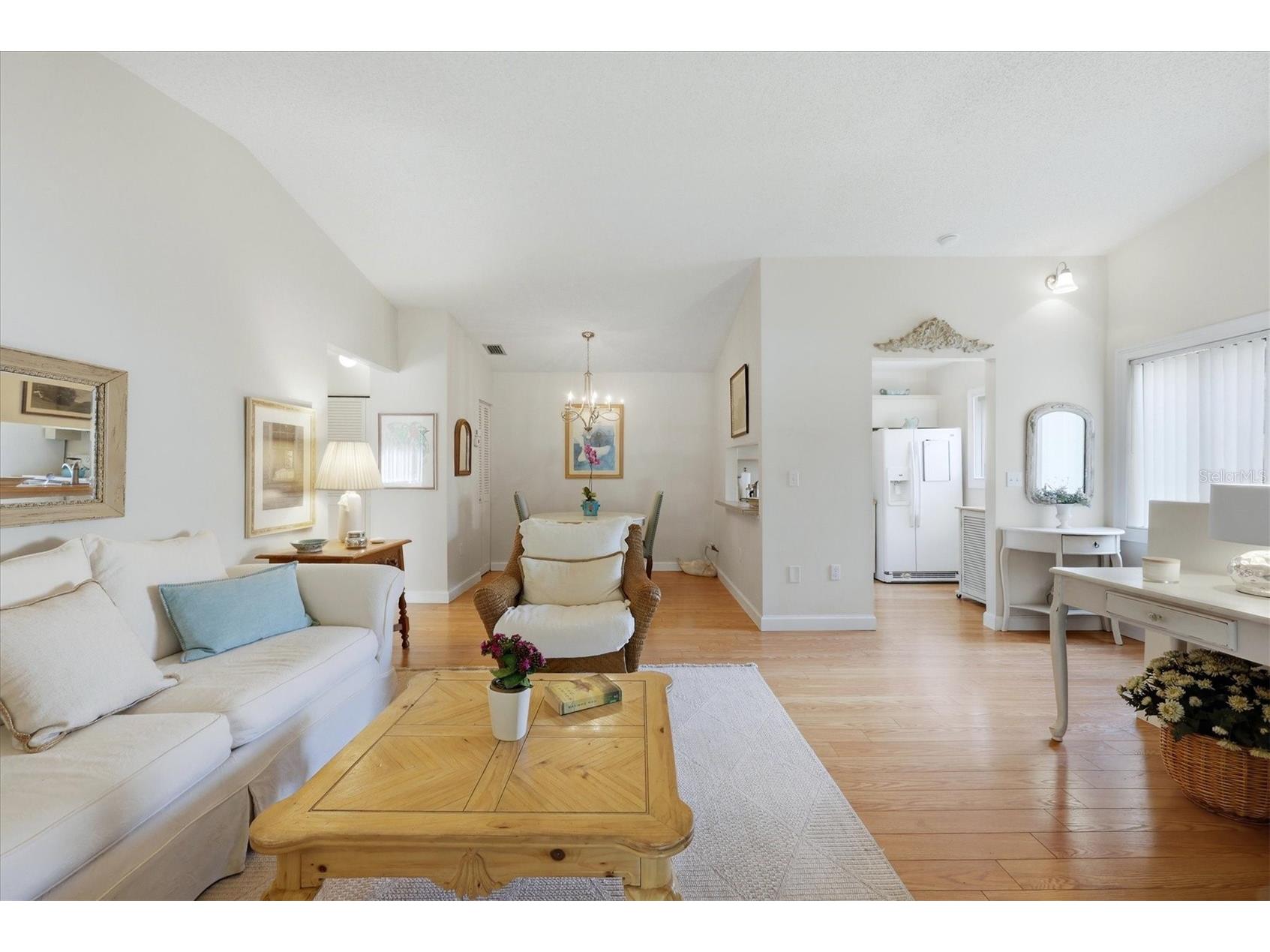 5765 Gardens Drive Sarasota FL 34243 A4688880 image11
