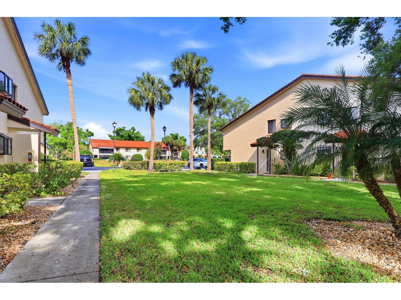 5765 Gardens Drive Sarasota FL 34243 A4688880 image24