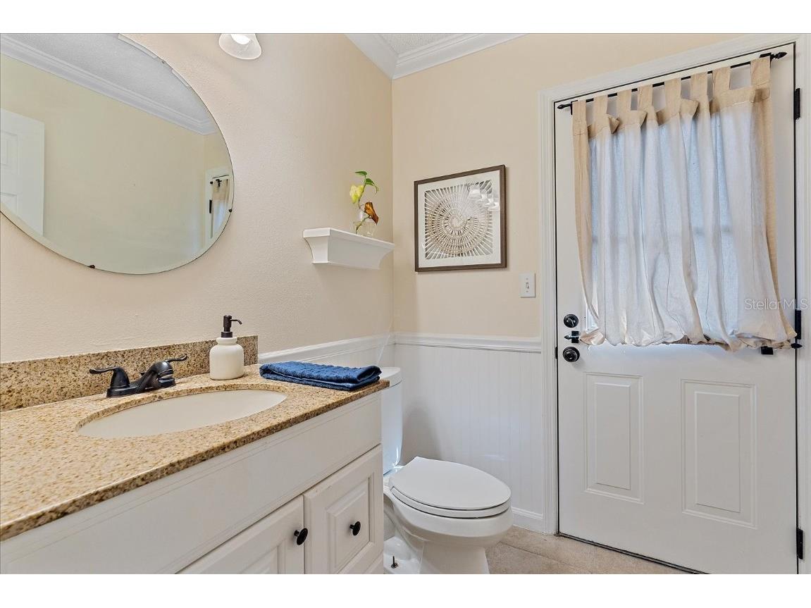 5766 Forester Pine Court Sarasota FL 34243 A4673994 image14