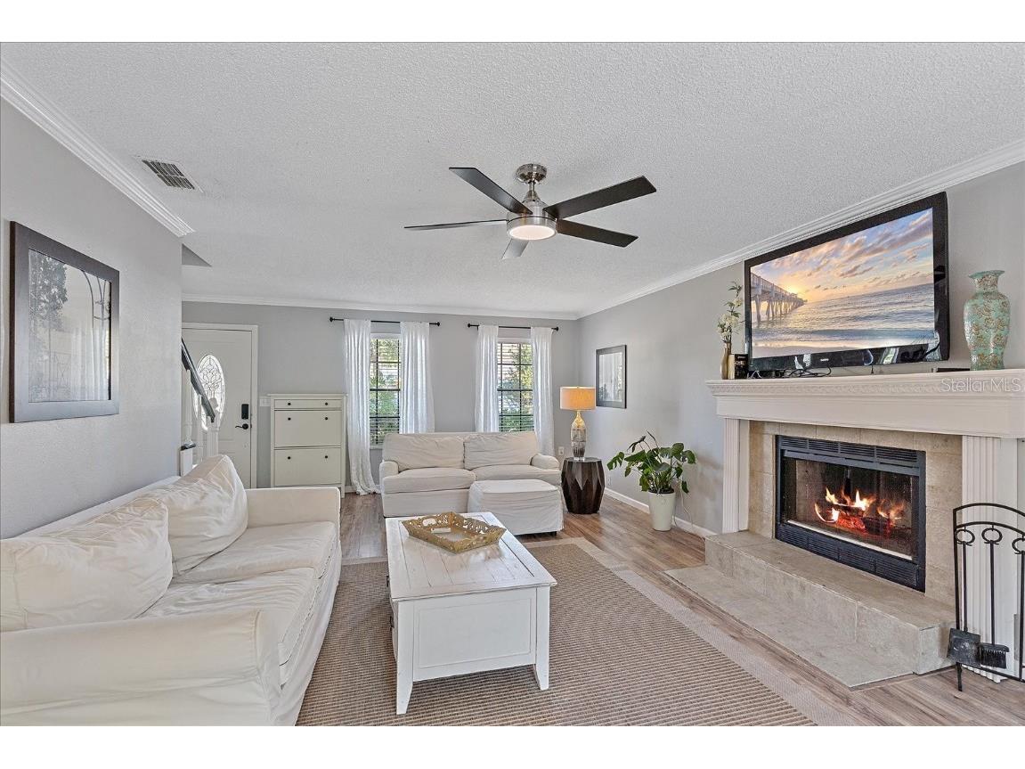 5766 Forester Pine Court Sarasota FL 34243 A4673994 image3