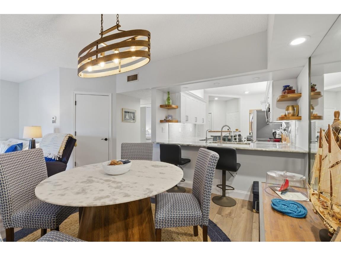 5768 Ashton Lake Drive #7 Sarasota FL 34231 A4672466 image10