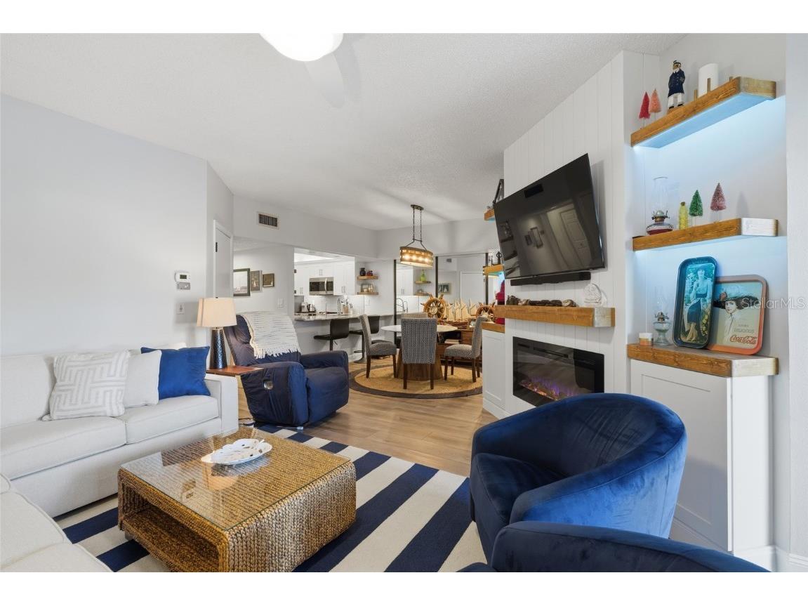 5768 Ashton Lake Drive #7 Sarasota FL 34231 A4672466 image8