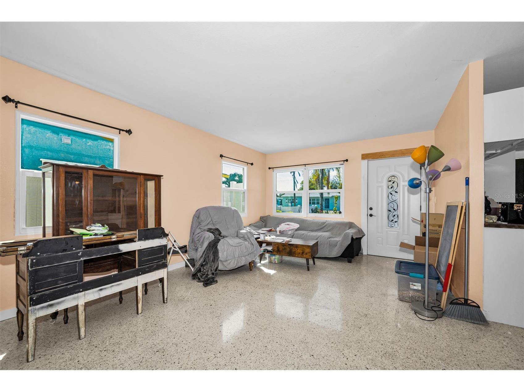 5769 Dartmouth Avenue N Saint Petersburg FL 33710 TB8489488 image10