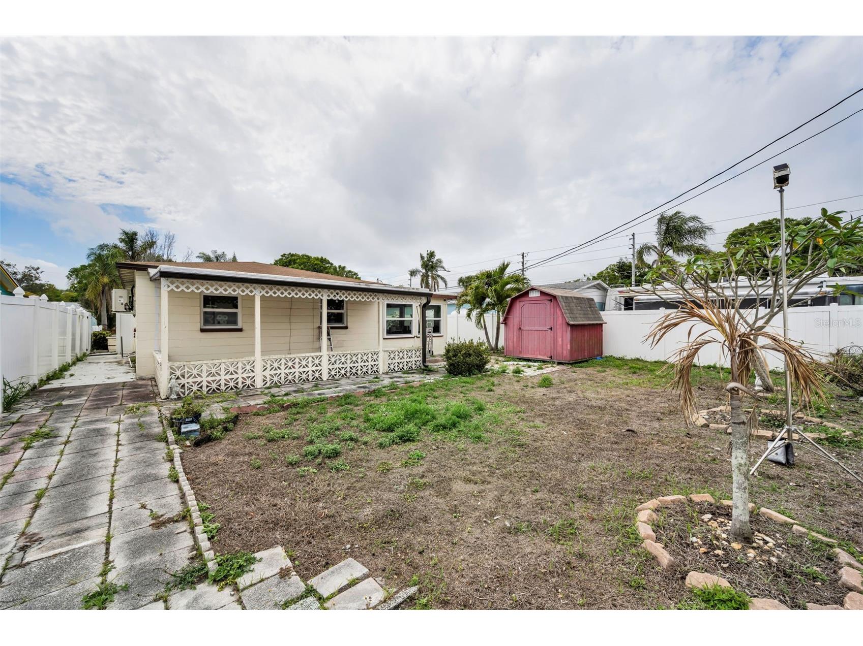 5769 Dartmouth Avenue N Saint Petersburg FL 33710 TB8489488 image5