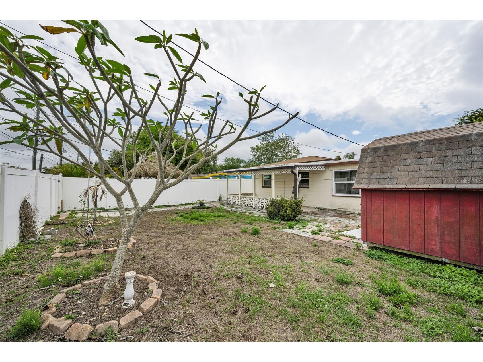 5769 Dartmouth Avenue N Saint Petersburg FL 33710 TB8489488 image6