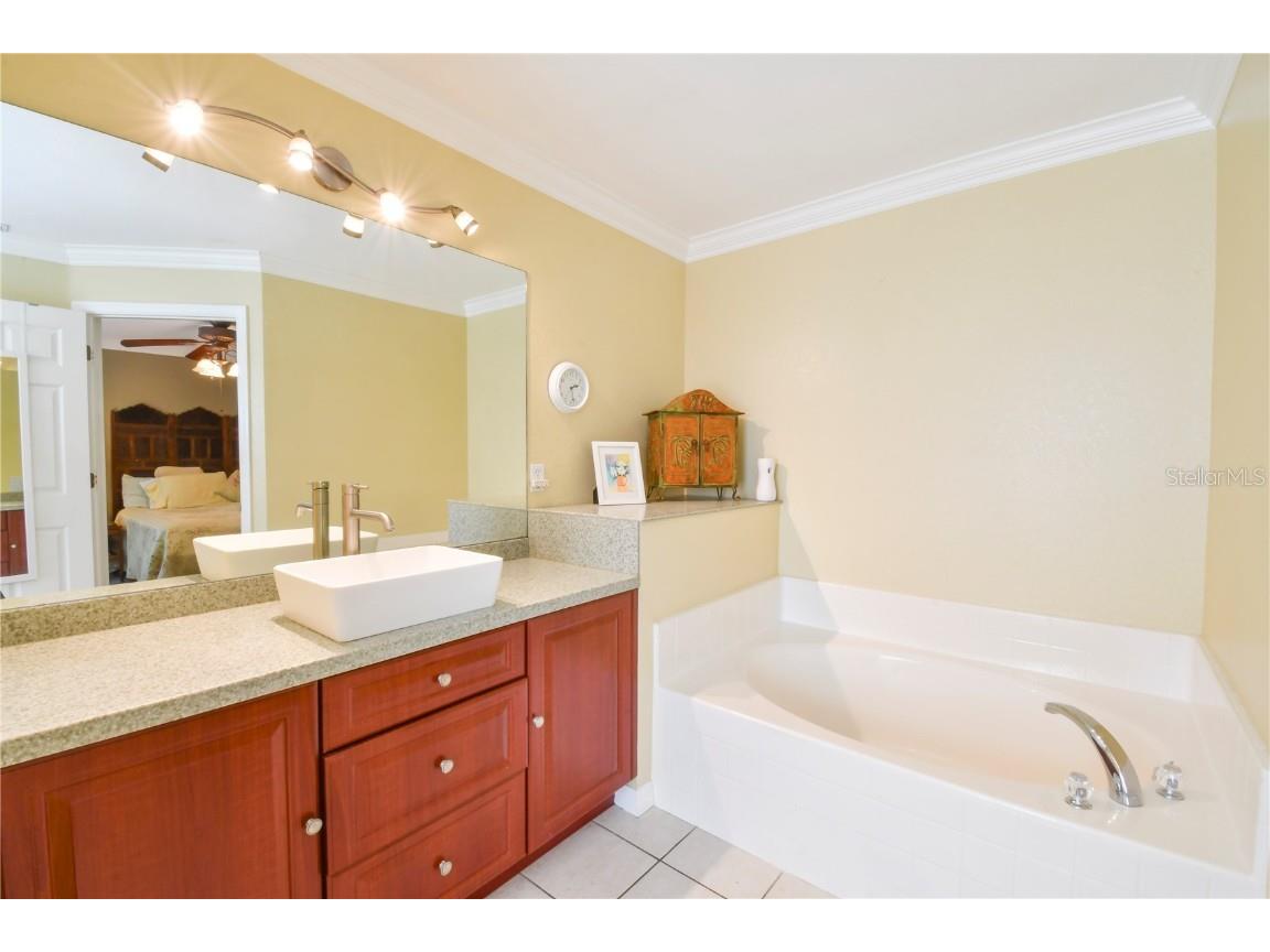 5769 E Price Boulevard North Port FL 34288 O6319240 image34