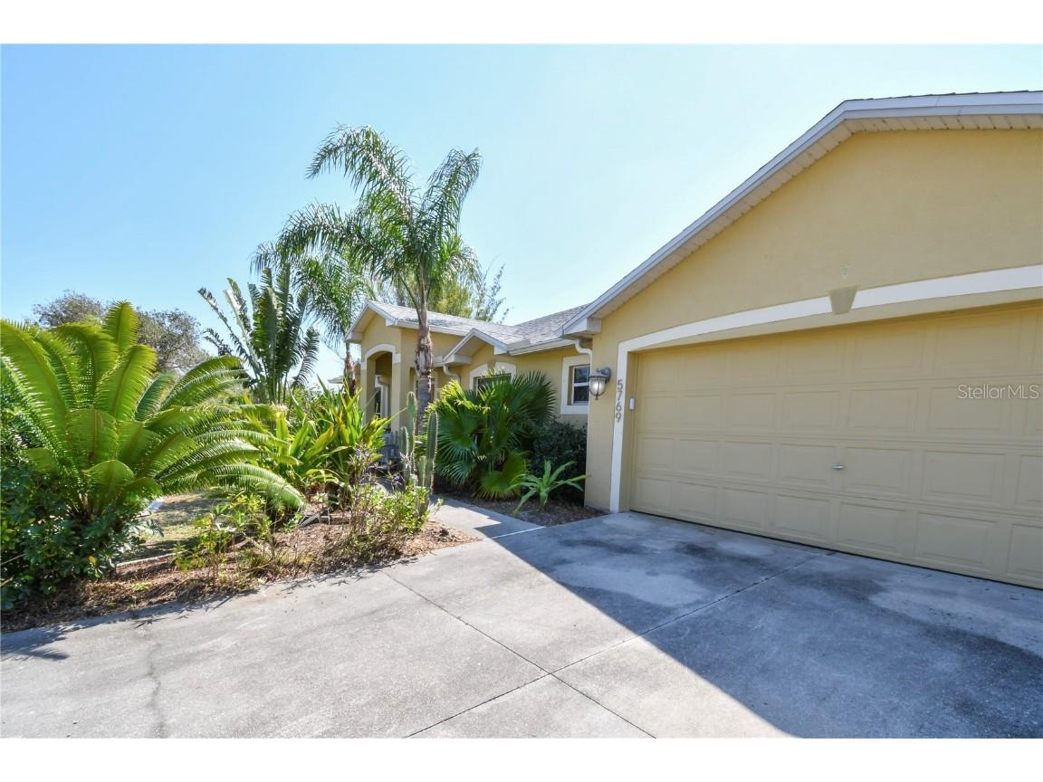 5769 E Price Boulevard North Port FL 34288 O6319240 image7